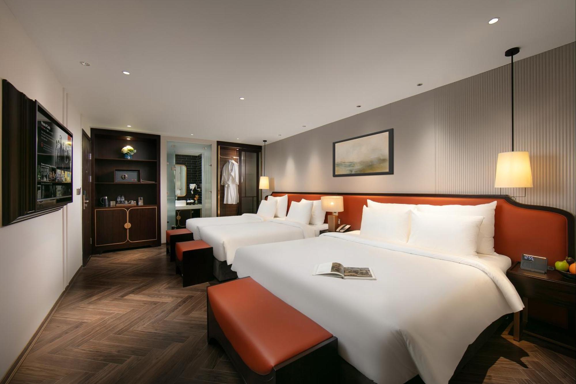 Le Premier Hotel & Rooftop Bar هانوي المظهر الخارجي الصورة