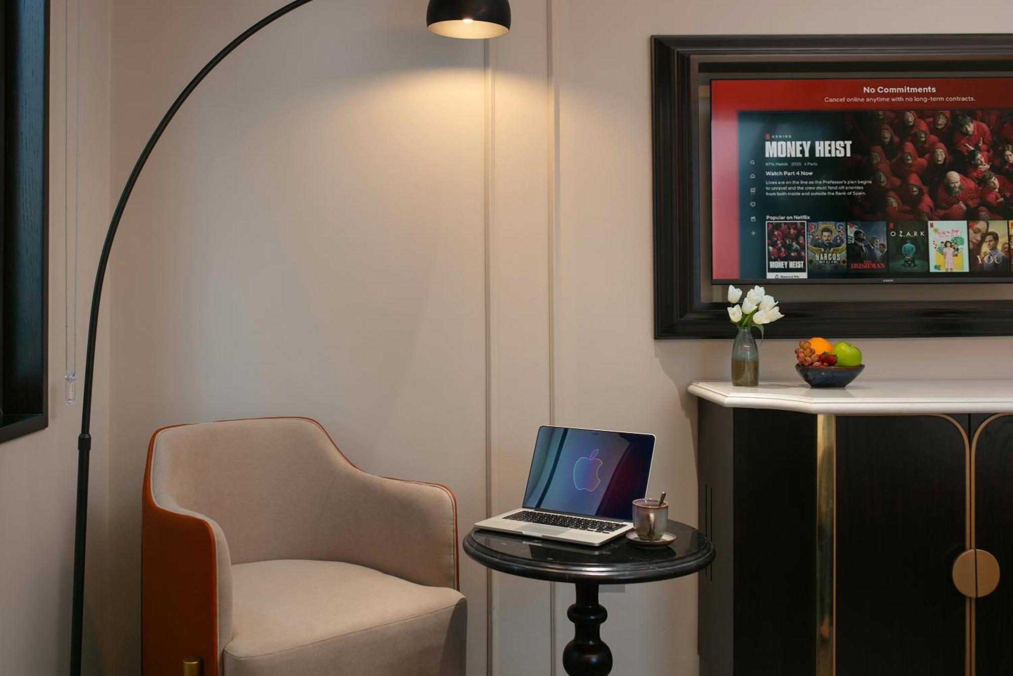 Le Premier Hotel & Rooftop Bar هانوي المظهر الخارجي الصورة
