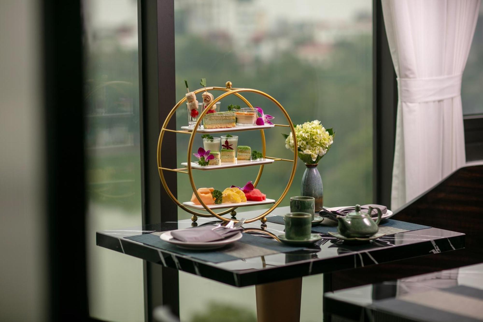 Le Premier Hotel & Rooftop Bar هانوي المظهر الخارجي الصورة