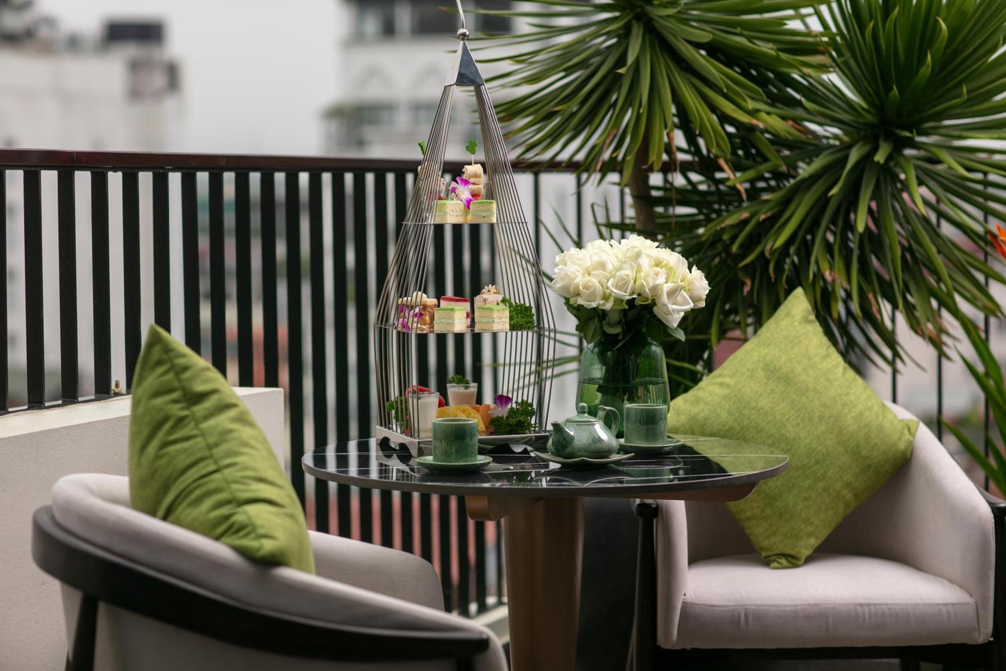 Le Premier Hotel & Rooftop Bar هانوي المظهر الخارجي الصورة